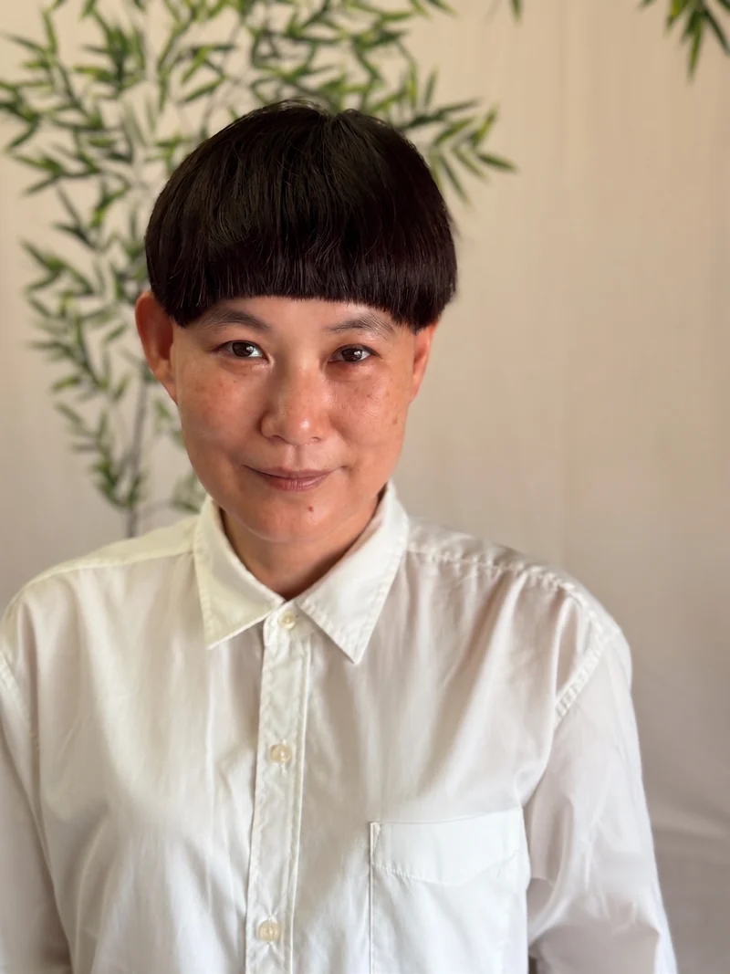 お墓そうじ代行 凪 -nagi- の竹下夕子。熊本県内のお墓そうじ・お墓参り代行を一人で行っています。